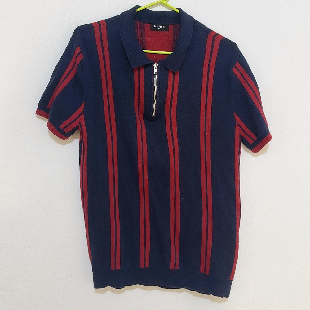 Forever 21 Men's Polo Shirt in Navy and Red